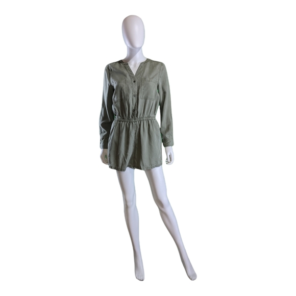 Old Navy Pants - Old Navy Long Sleeve Romper Green S